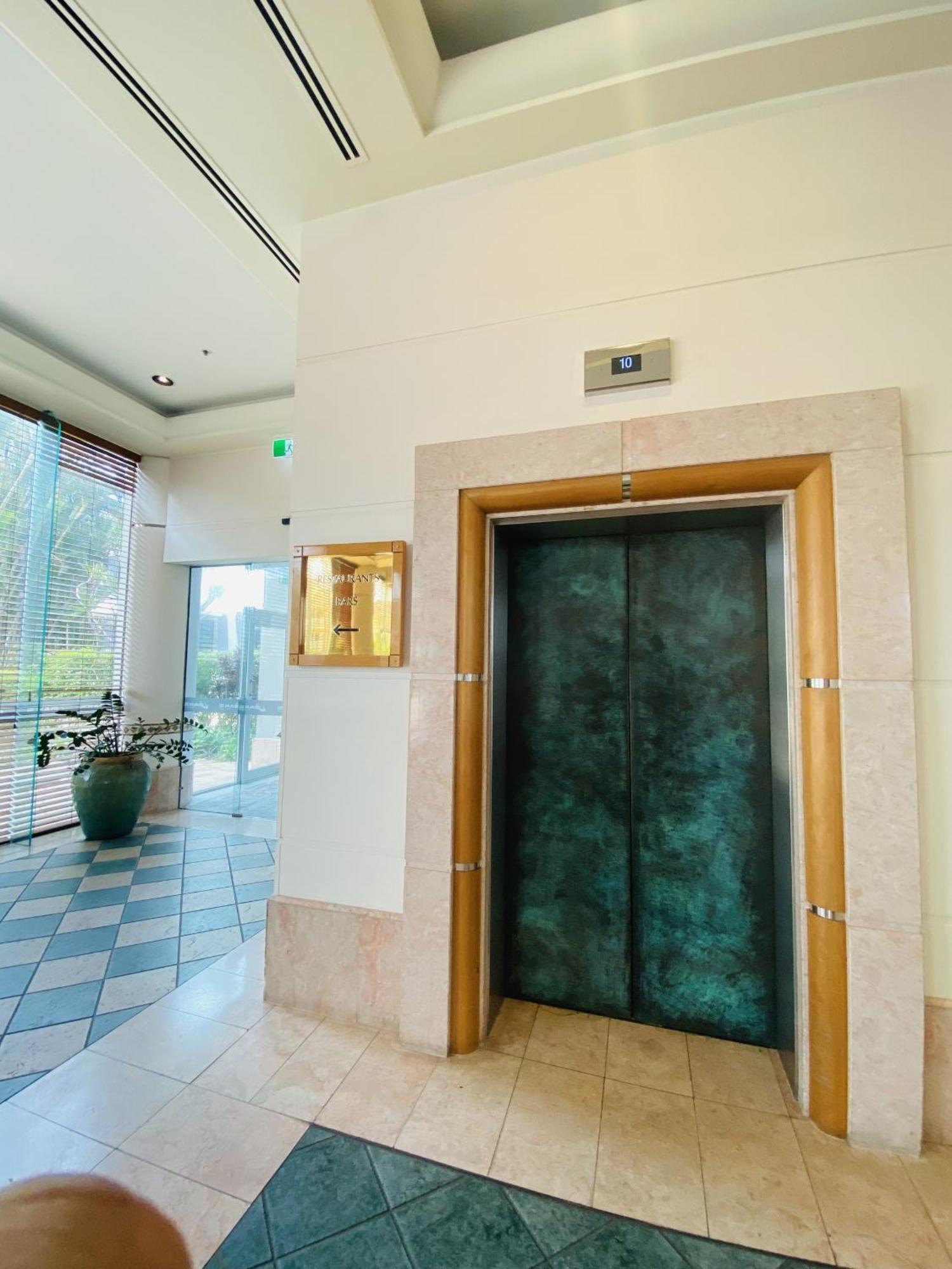 Hotel Ocean View Surfers Paradise Gold Coast