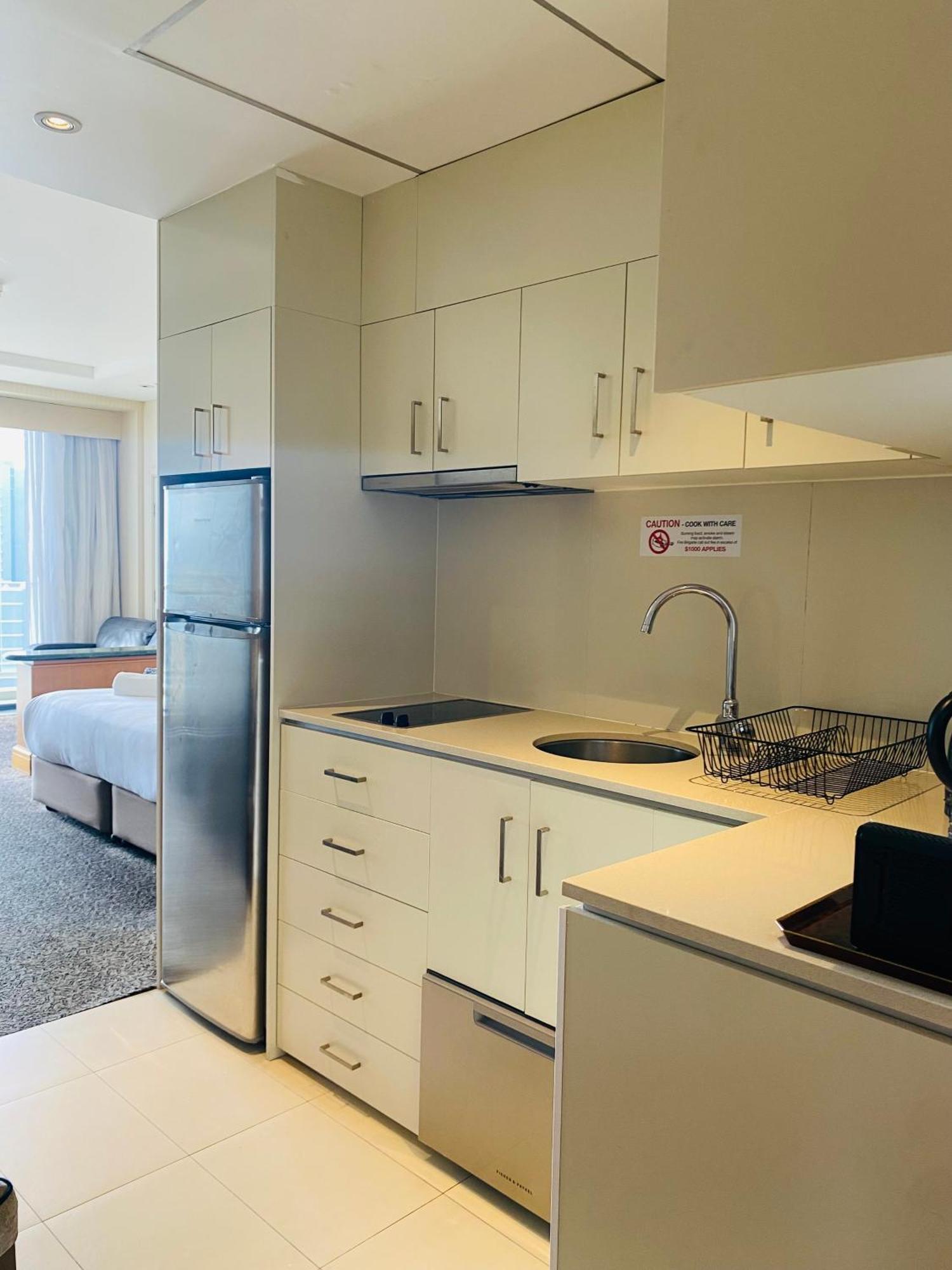 Hotel Ocean View Surfers Paradise