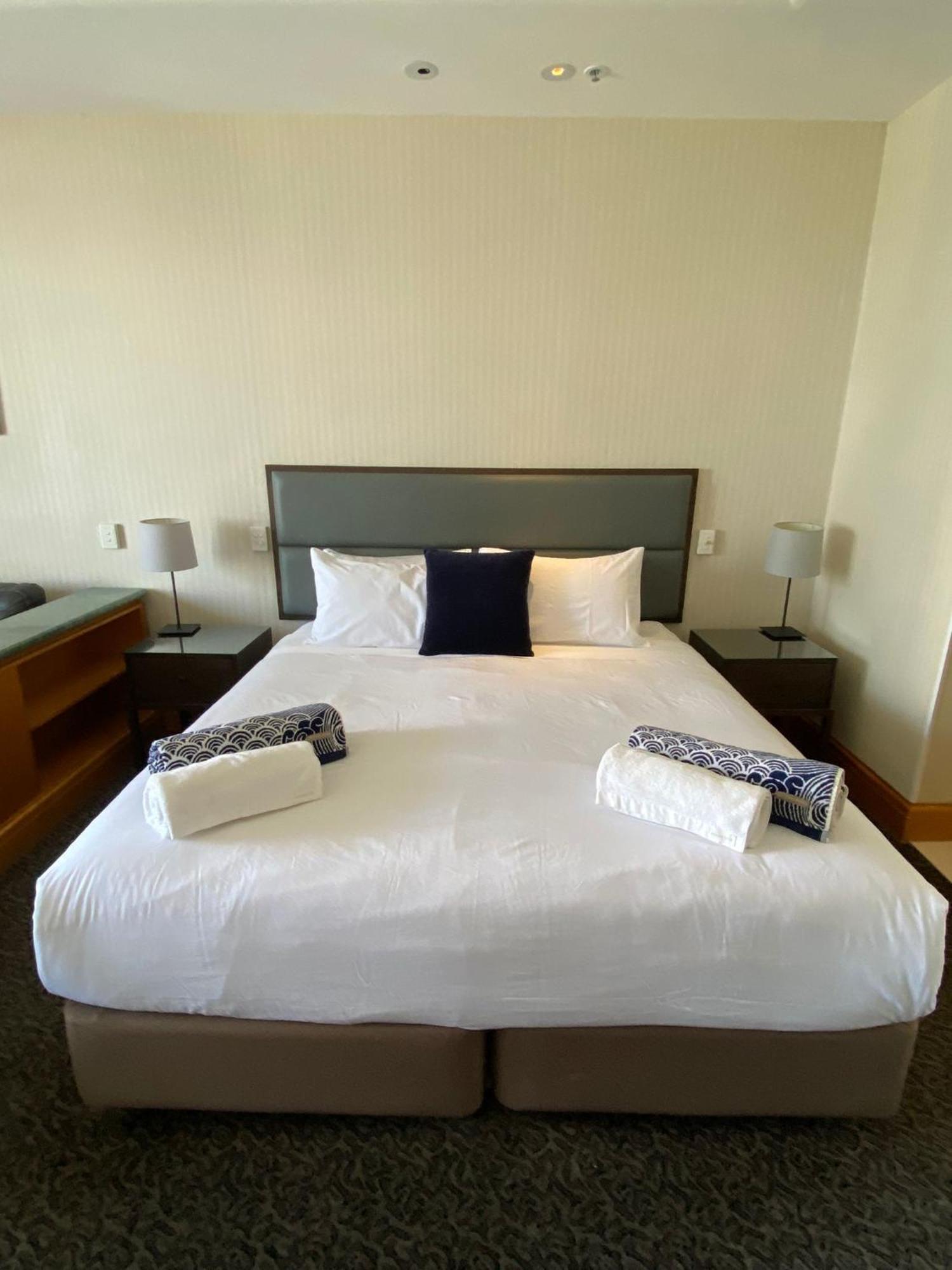 Ocean View Surfers Paradise 4*