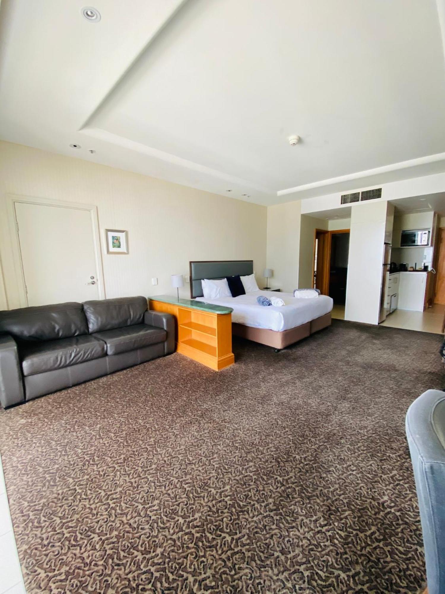 Ocean View Surfers Paradise 4* Gold Coast