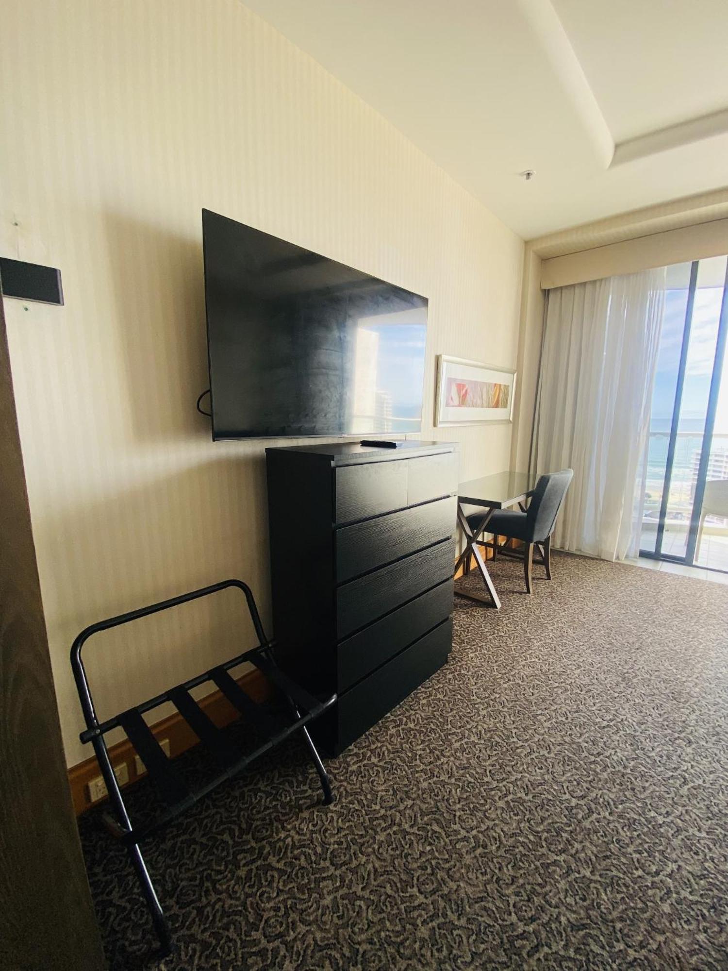 Ocean View Surfers Paradise 4* Gold Coast